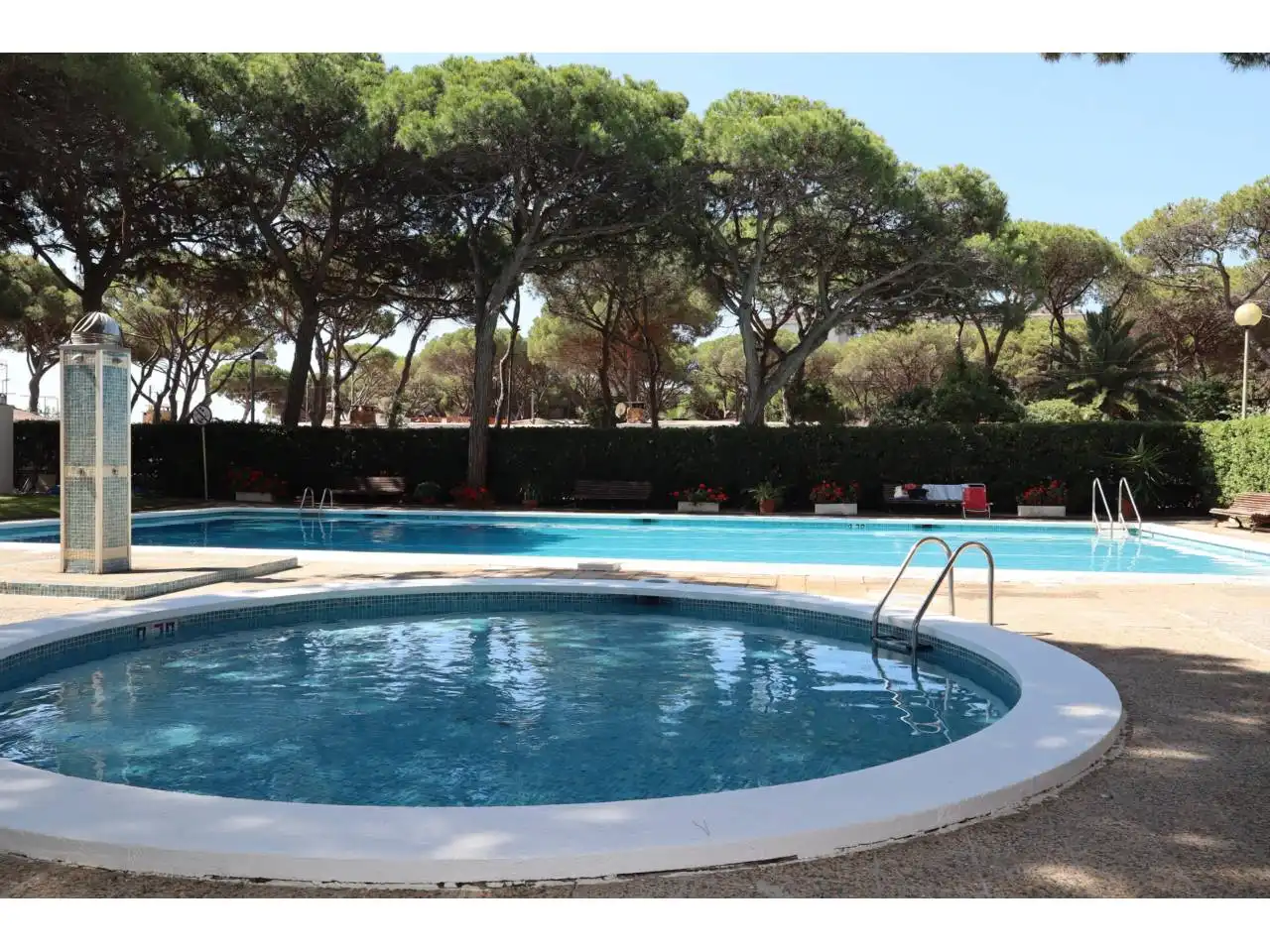 Piscina de Piso en venta en Blanes con Calefacción, Terraza y Amueblado