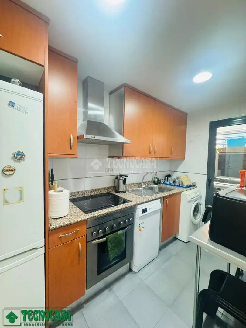 Cocina de Piso en venta en Casarrubios del Monte con Aire acondicionado