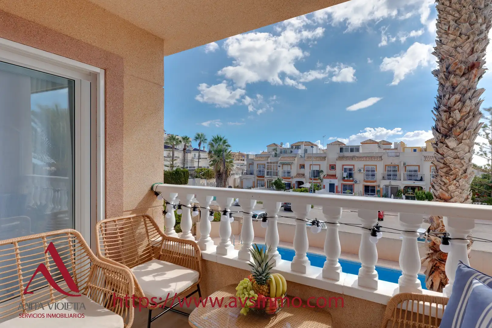 Terrassa de Casa o xalet de lloguer en Torrevieja amb Aire condicionat, Moblat i Forn