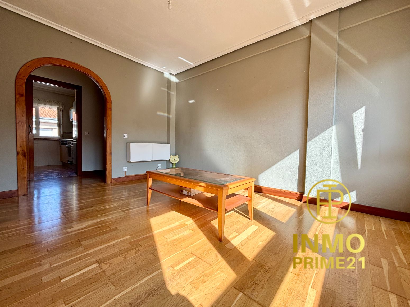 Piso en venta en Torrelavega  con Parquet, Trastero y Amueblado