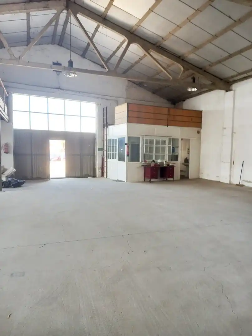 Industrial buildings for sale in Encinas de Abajo