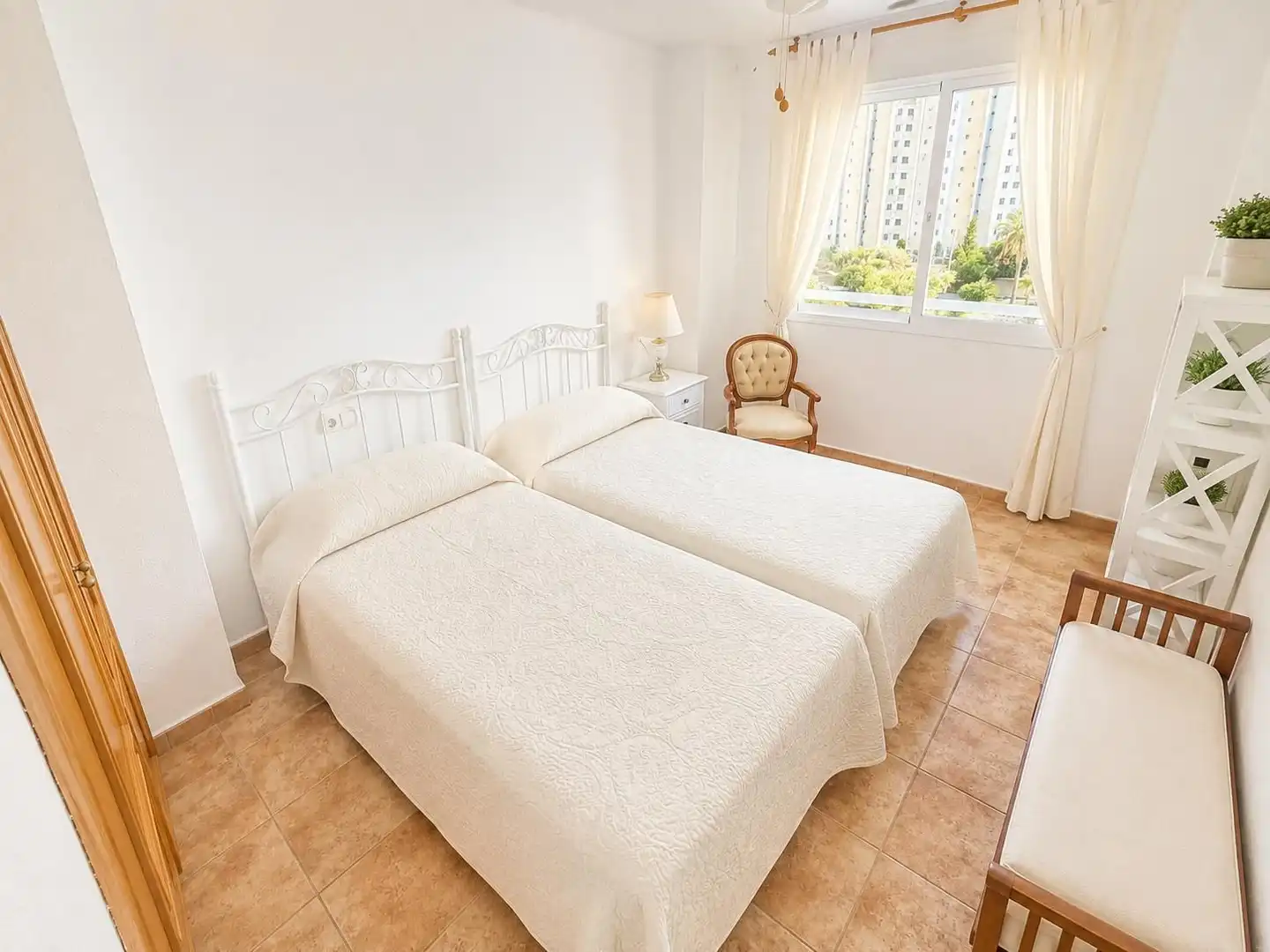 Flat with pool for sale in Carrer Tromuntana, imagen 5
