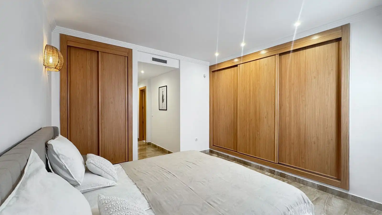 Piso con piscina en venta en Estepona Pueblo, imagen 29
