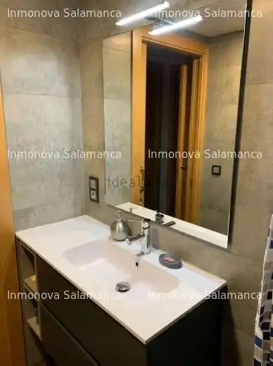 Baño de Dúplex de alquiler en Salamanca con Calefacción y Amueblado