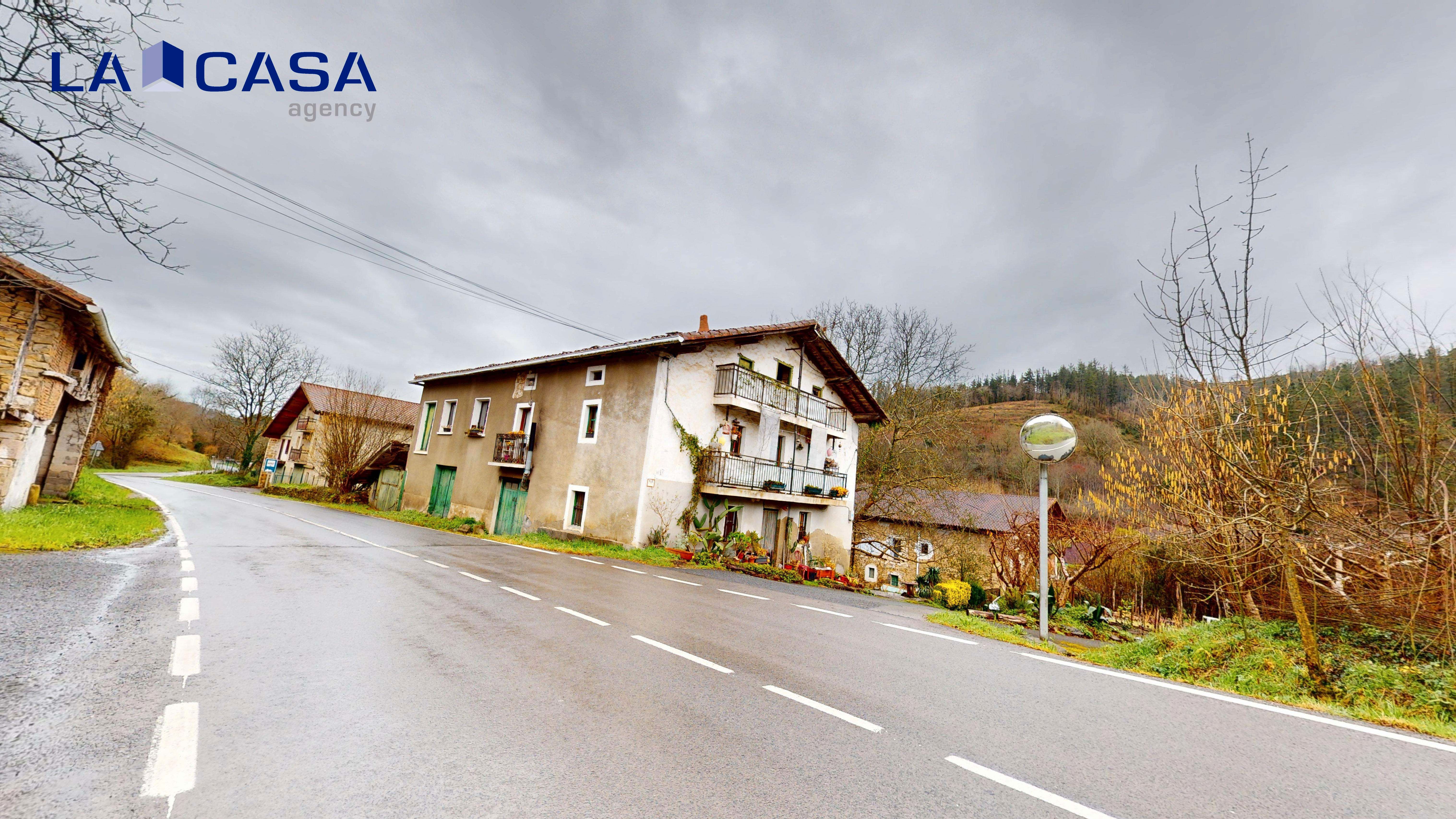 Exterior view of House or chalet for sale in Morga  with Storage room and Balcony