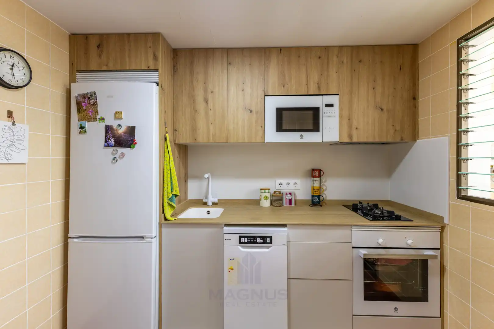 Cuina de Apartament en venda en Serra, Valencia