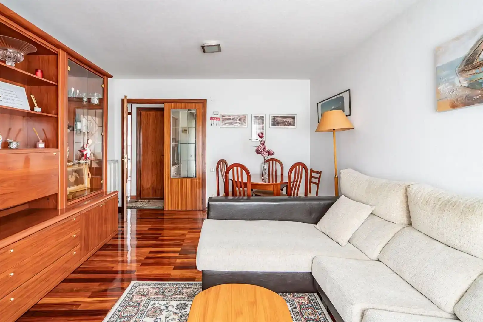 Wohnzimmer von Wohnung zur Miete in Santander mit Balkon