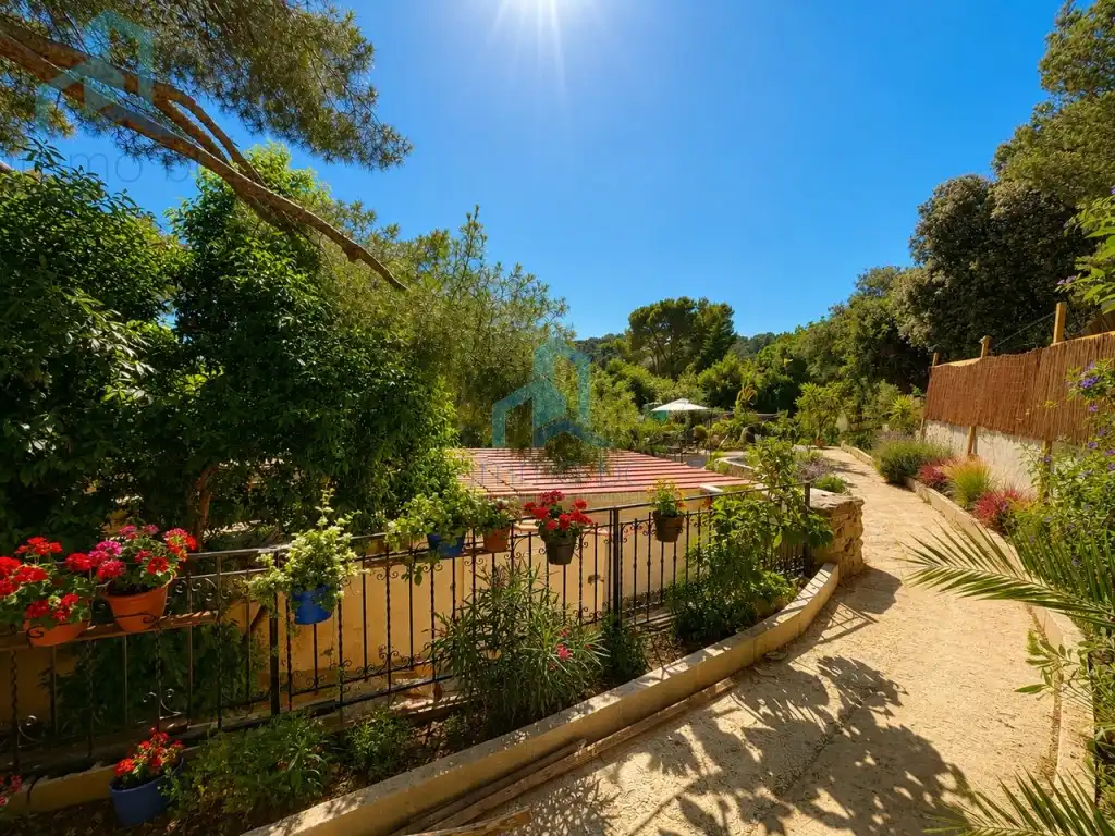 Jardí de Casa o xalet en venda en Almoster