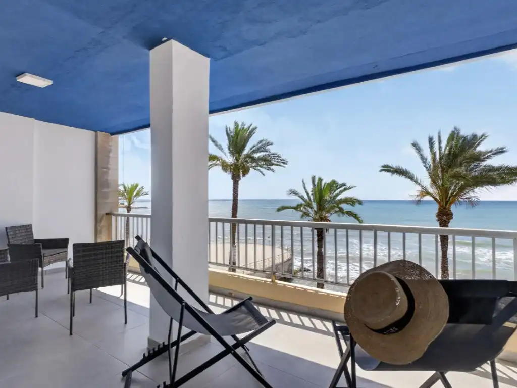 Apartment for sale in Calle Ramon Y Cajal 73, imagen 2
