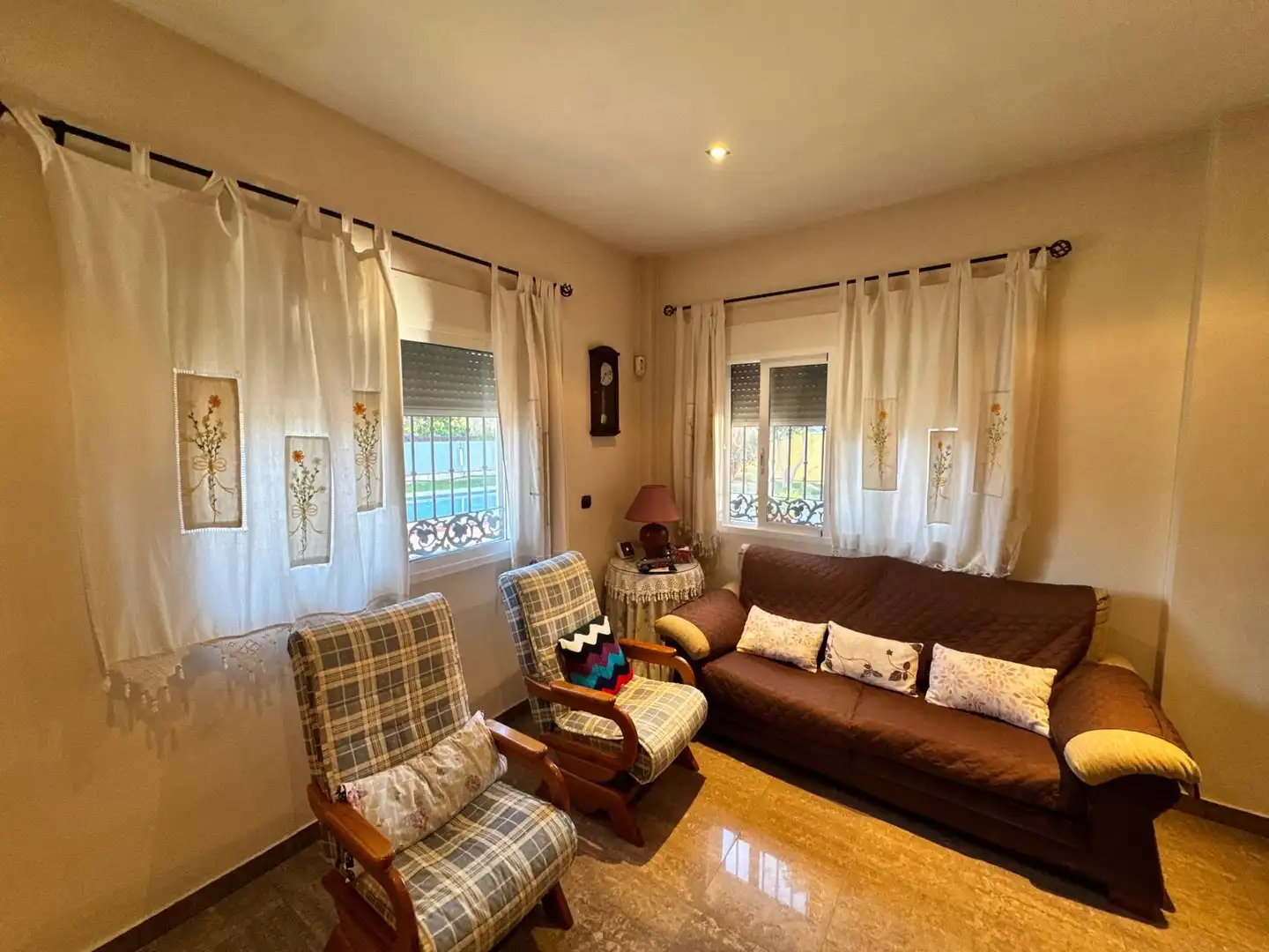 Sala de estar de Casa o chalet en venta en Murcia con Aire acondicionado, Calefacción y Jardín privado