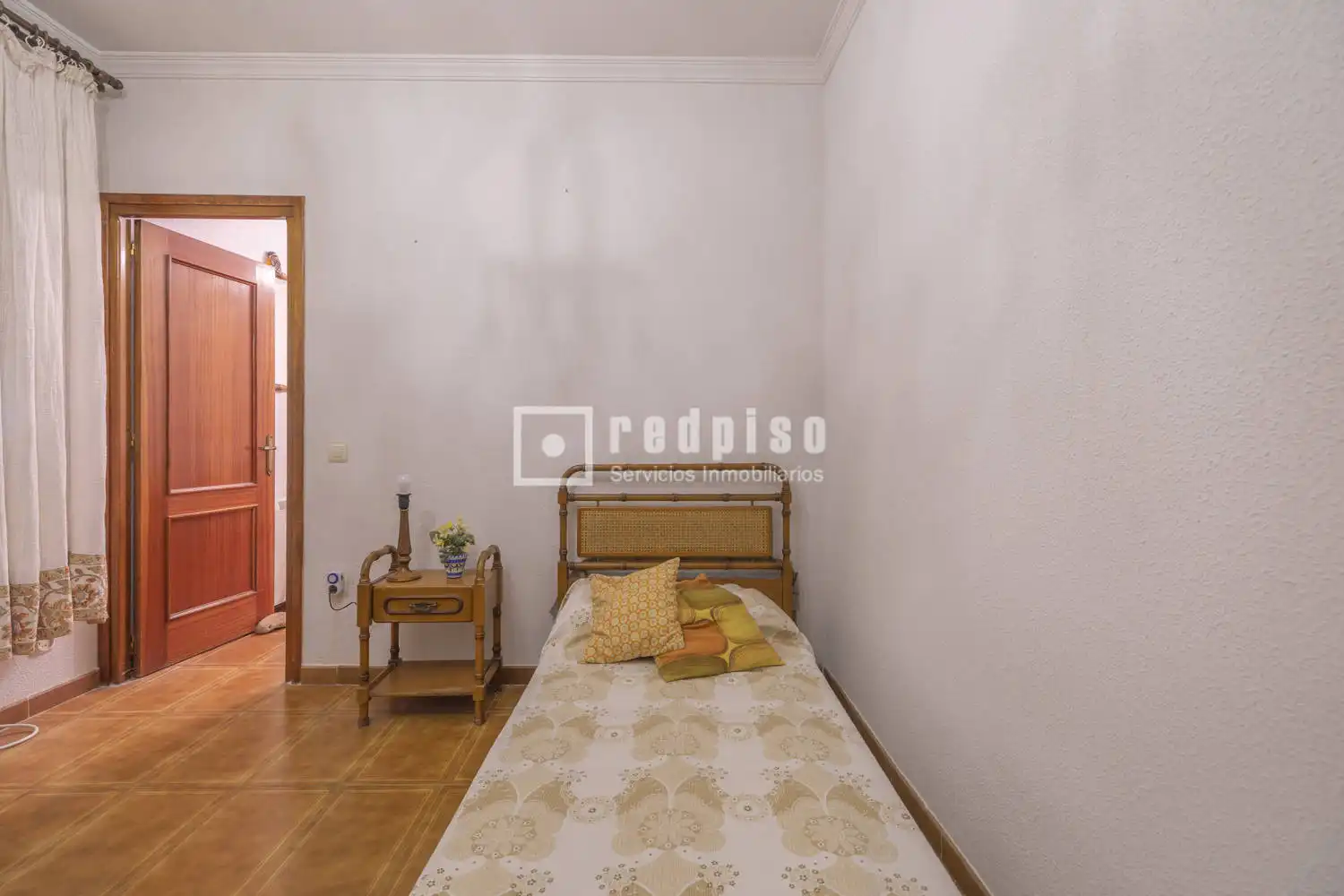 Habitación de Casa o chalet en venta en Noblejas con Calefacción, Jardín privado y Trastero