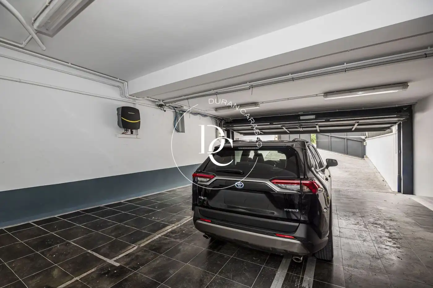 Parking de Casa o chalet en venta en Canyelles con Aire acondicionado, Calefacción y Jardín privado