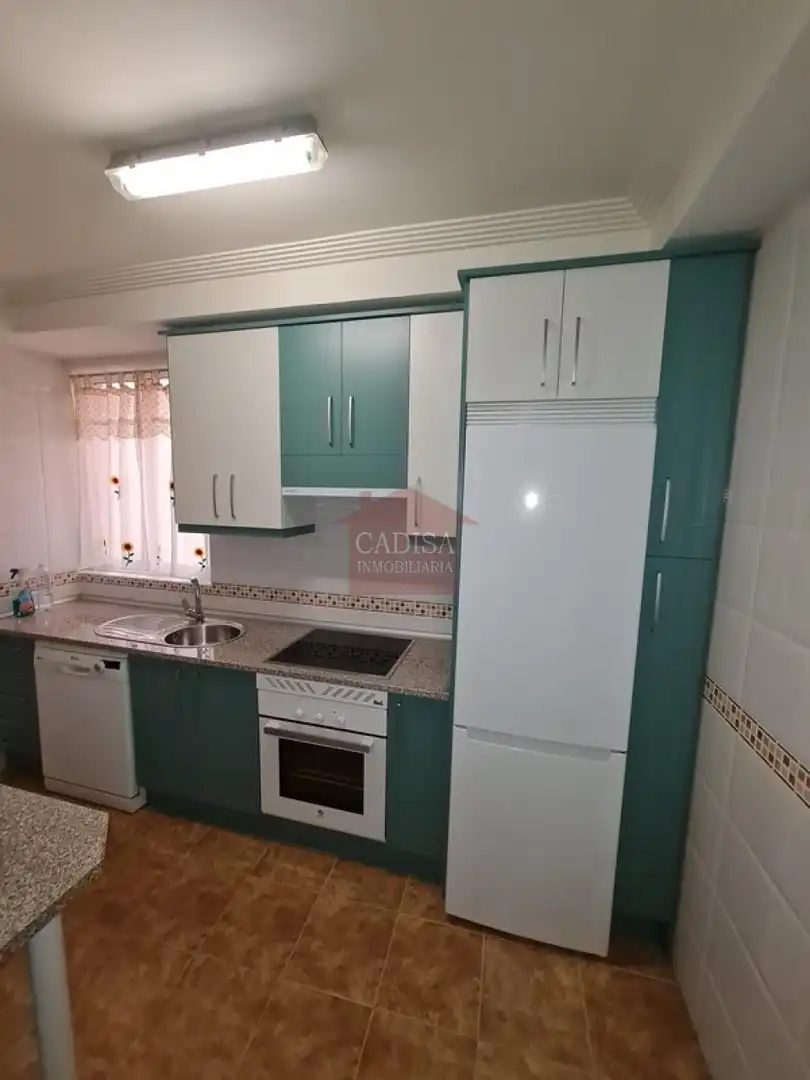 Cocina de Piso de alquiler en Salamanca con Calefacción, Trastero y Amueblado
