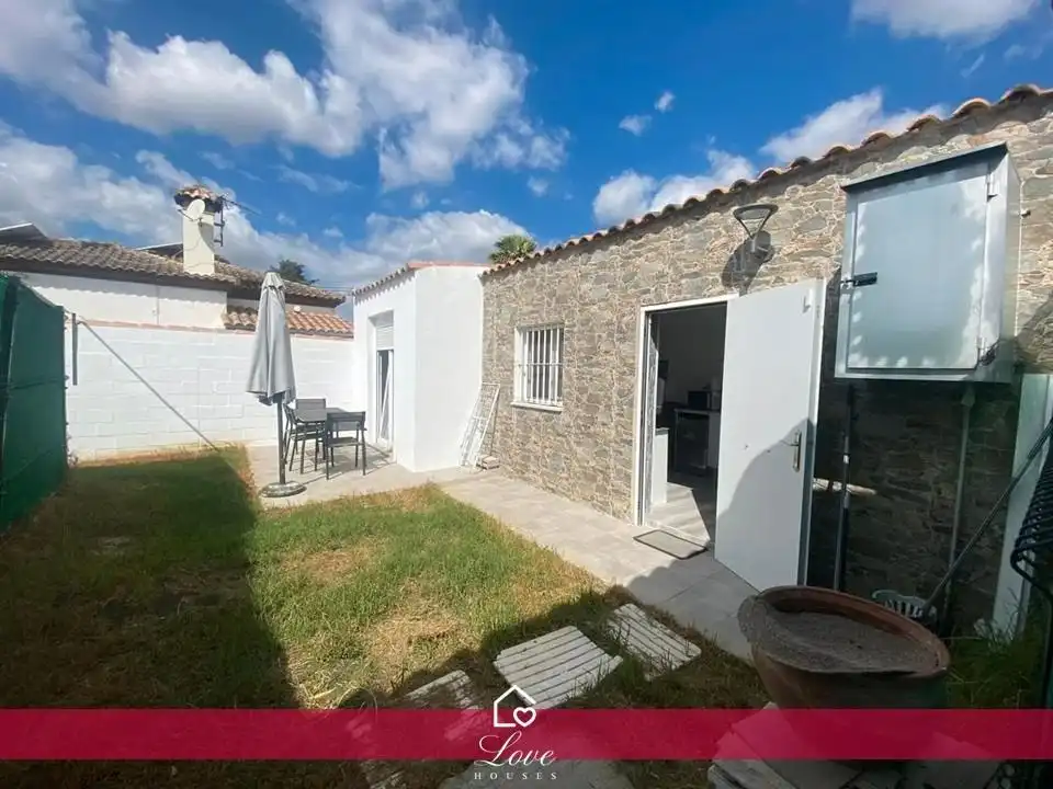 Chalet con piscina en venta en DEL RODEO, imagen 6