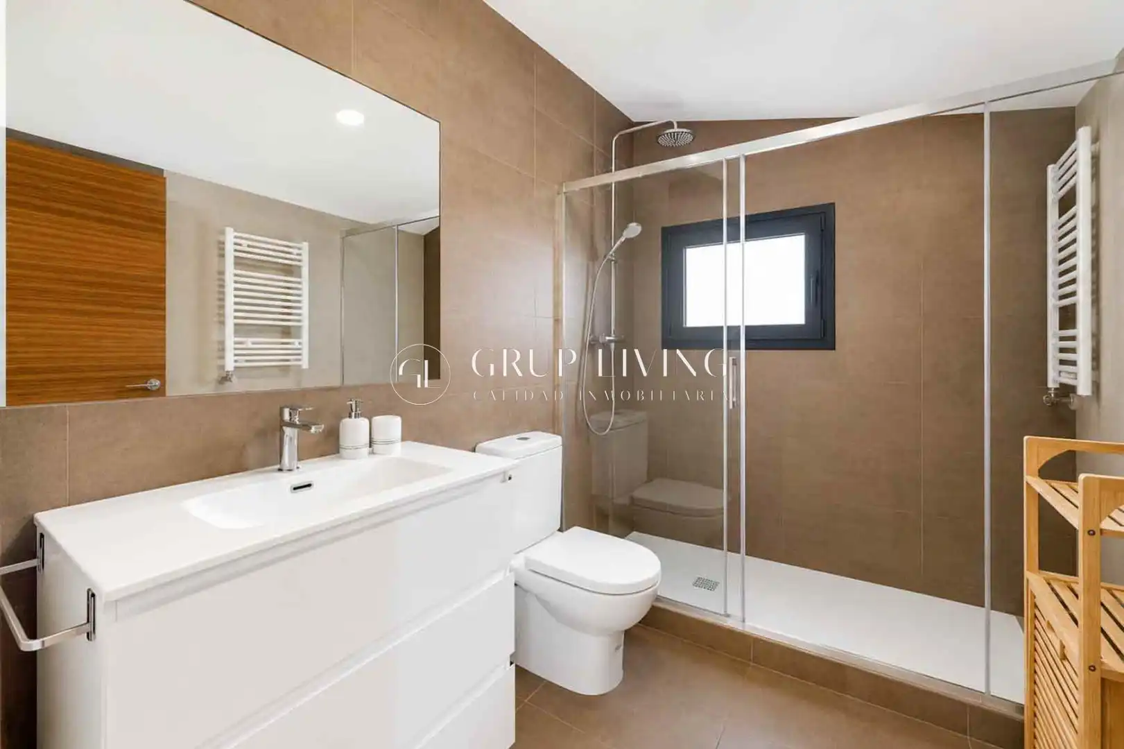 Bathroom of Houses for sale in Sant Pere de Ribes  with Air Conditioner, Heating and Private garden