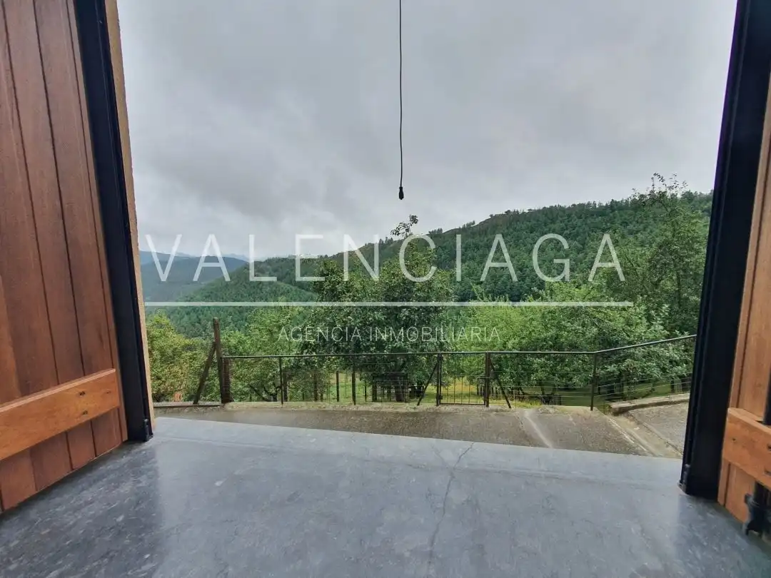 Casa o chalet en venta en Zaldibia con Calefacción, Terraza y Balcón