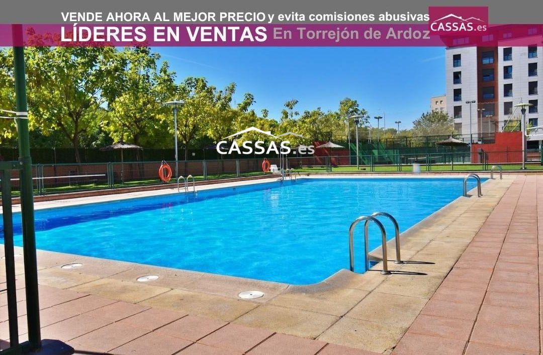 Piscina de Pis en venda en Torrejón de Ardoz amb Aire condicionat, Calefacció i Traster