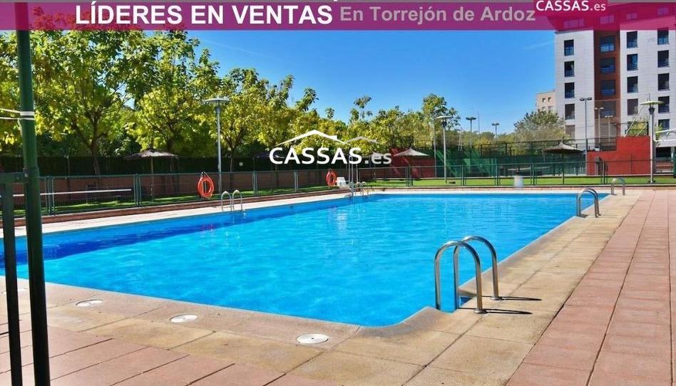 Foto 1 de Pis en venda a Calle Platino, Virgen del Rosario, Madrid