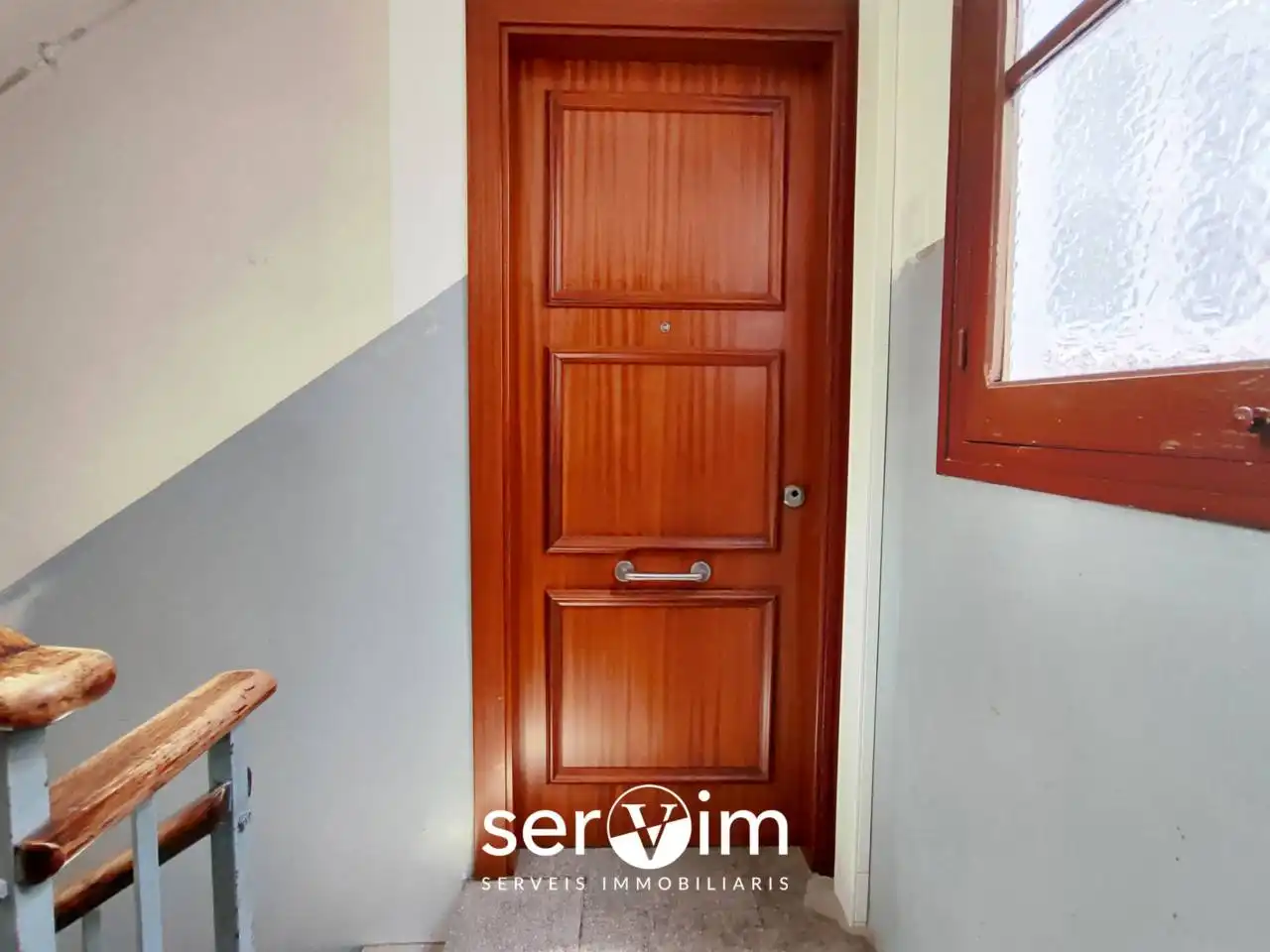 Wohnung zum Verkauf in Girona mit Heizung und Balkon