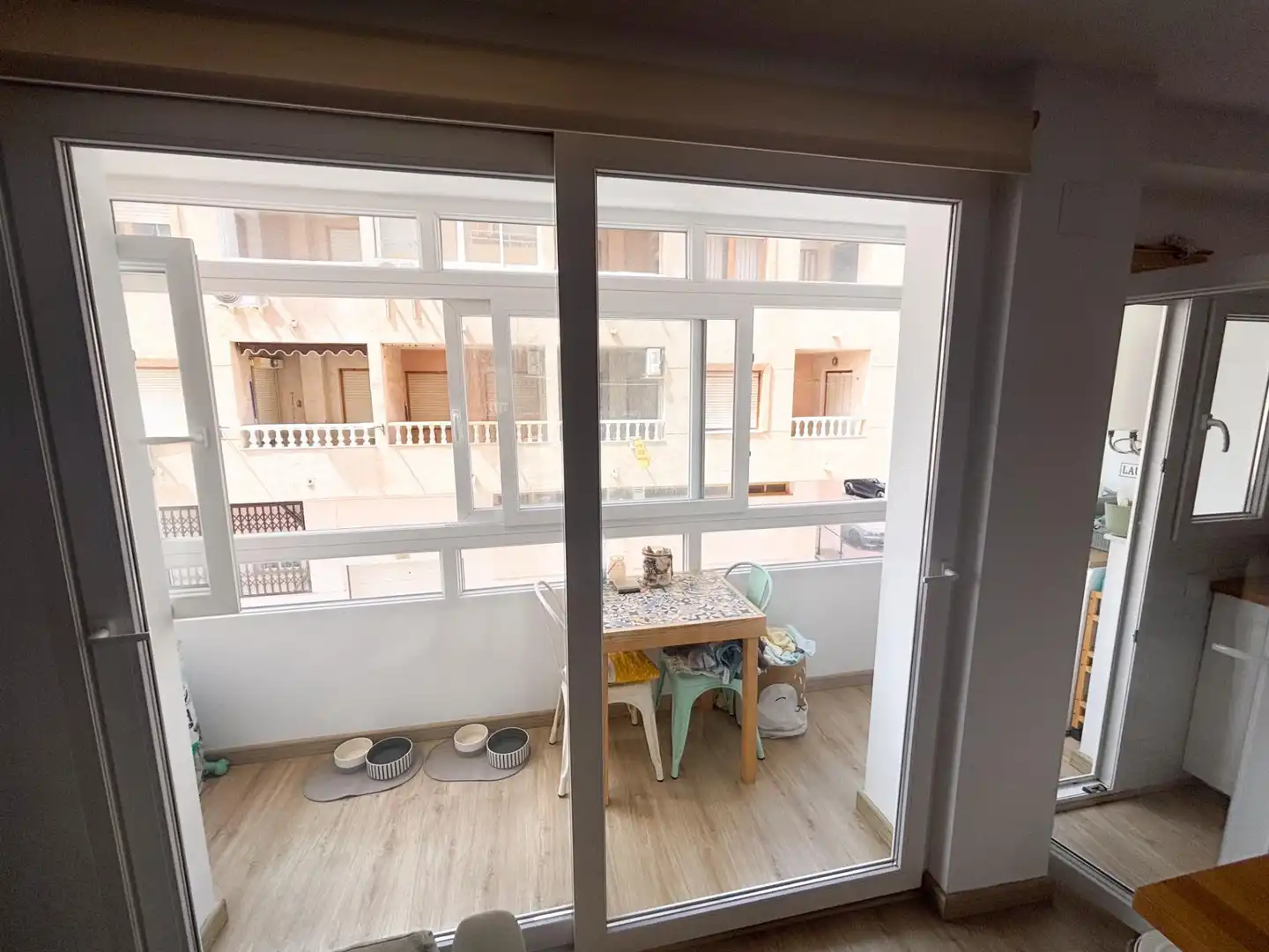 Terrasse von Wohnung zum Verkauf in Torrevieja mit Klimaanlage, Möbliert und Balkon