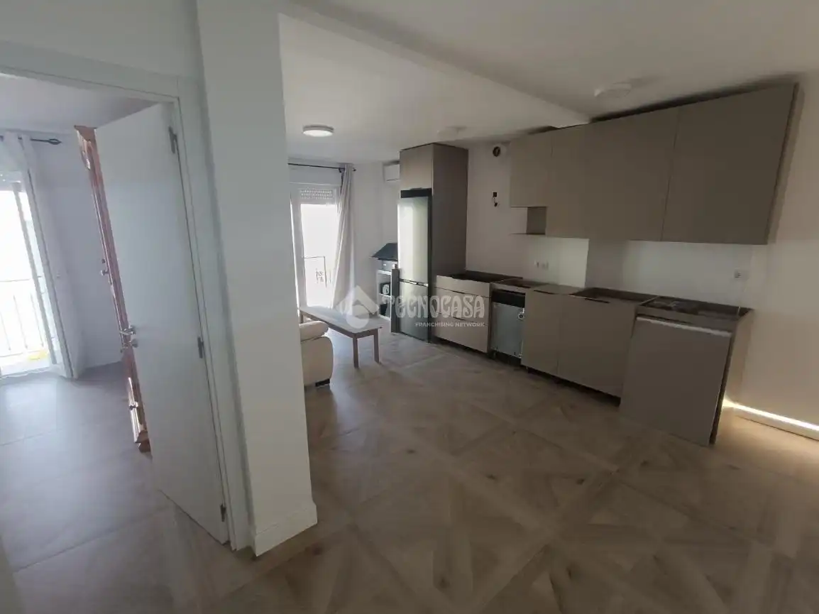 Kitchen of Flat for rent in Sevilla  with Air Conditioner and Balcony