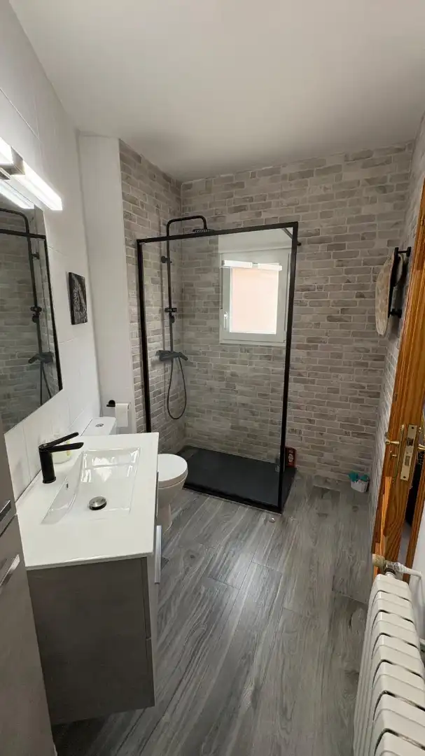 Baño de Casa o chalet en venta en Motilla del Palancar con Aire acondicionado, Calefacción y Parquet