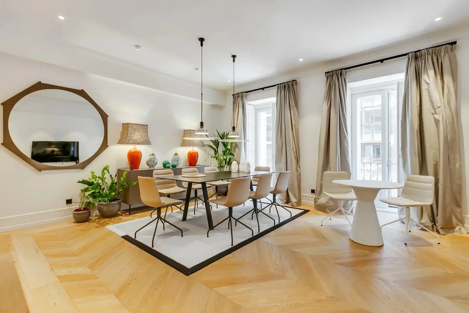 Dining room of Flat for rent in Madrid  with Air Conditioner, Heating and Storage room