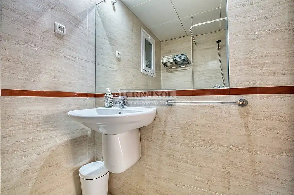 Bathroom of Study for sale in Rincón de la Victoria  with Private garden, Terrace and Swimming Pool