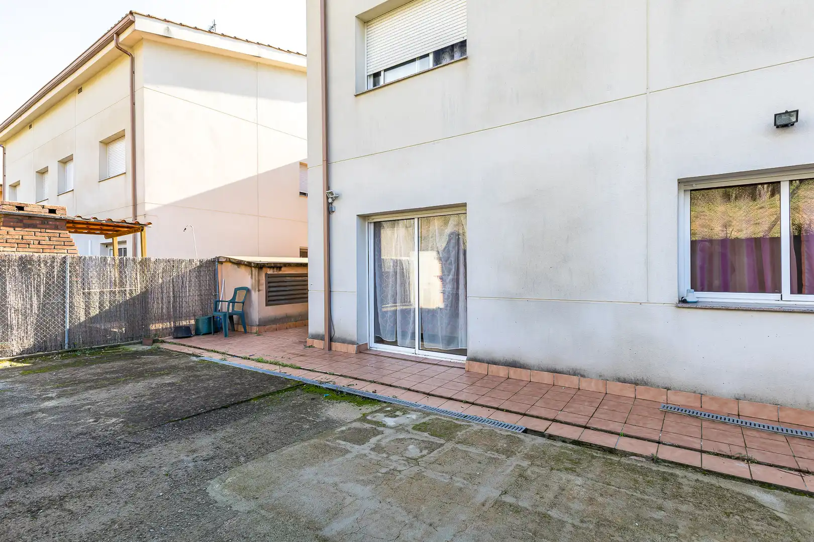 Vista exterior de Apartament en venda en Sant Sadurní d'Anoia amb Calefacció, Jardí privat i Terrassa
