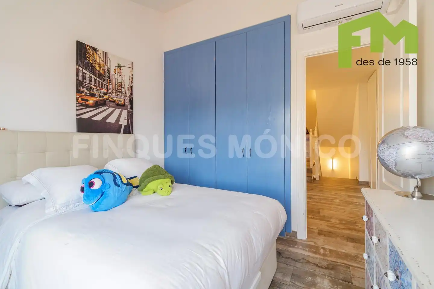 Habitación de Casa o chalet en venta en El Masnou con Aire acondicionado, Calefacción y Jardín privado