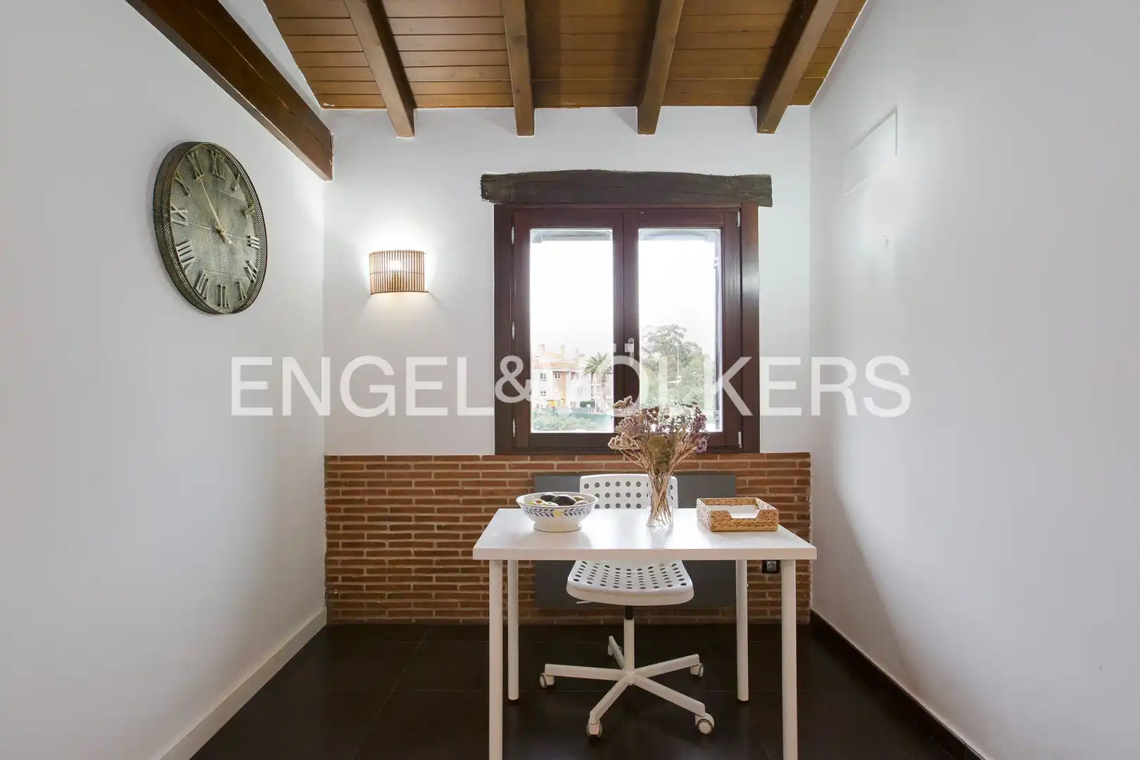 Detached homes for sale in Eguzkitza Bidea, Berango