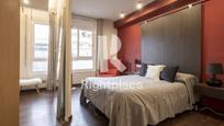 Dormitori de Apartament de lloguer en  Barcelona Capital amb Aire condicionat, Calefacció i Moblat