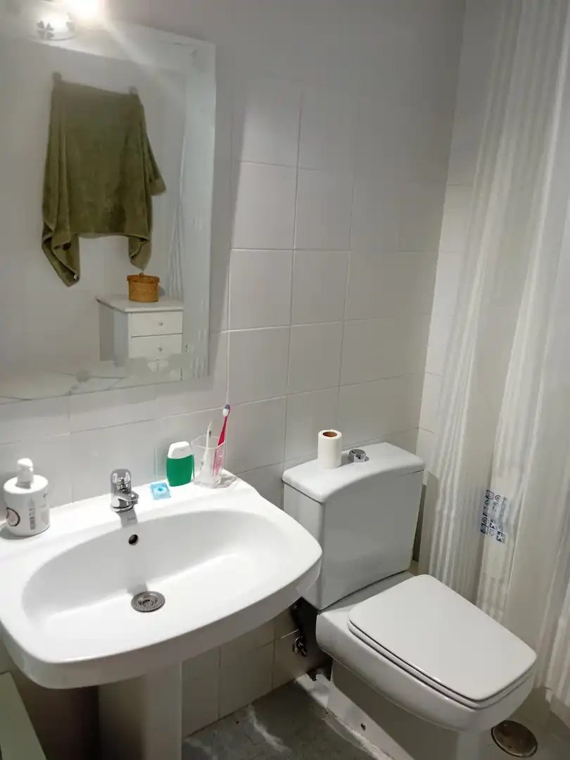 Badezimmer von Wohnung zum Verkauf in Almagro mit Klimaanlage, Heizung und Terrasse