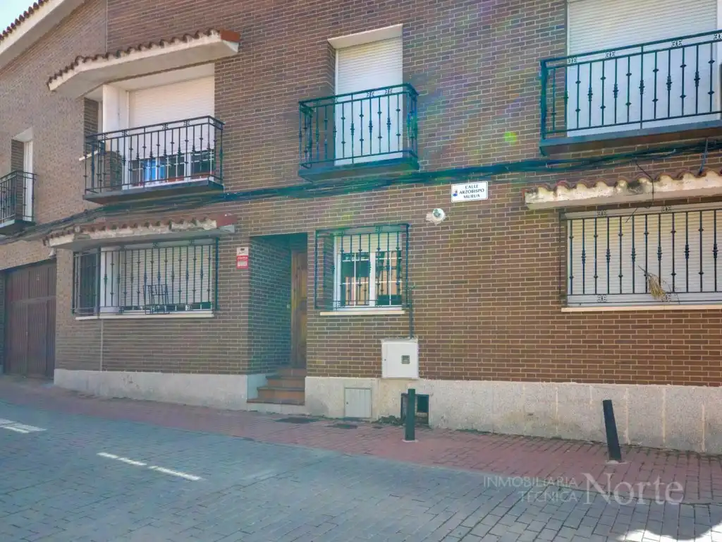 Vista exterior de Casa o xalet en venda en Algete