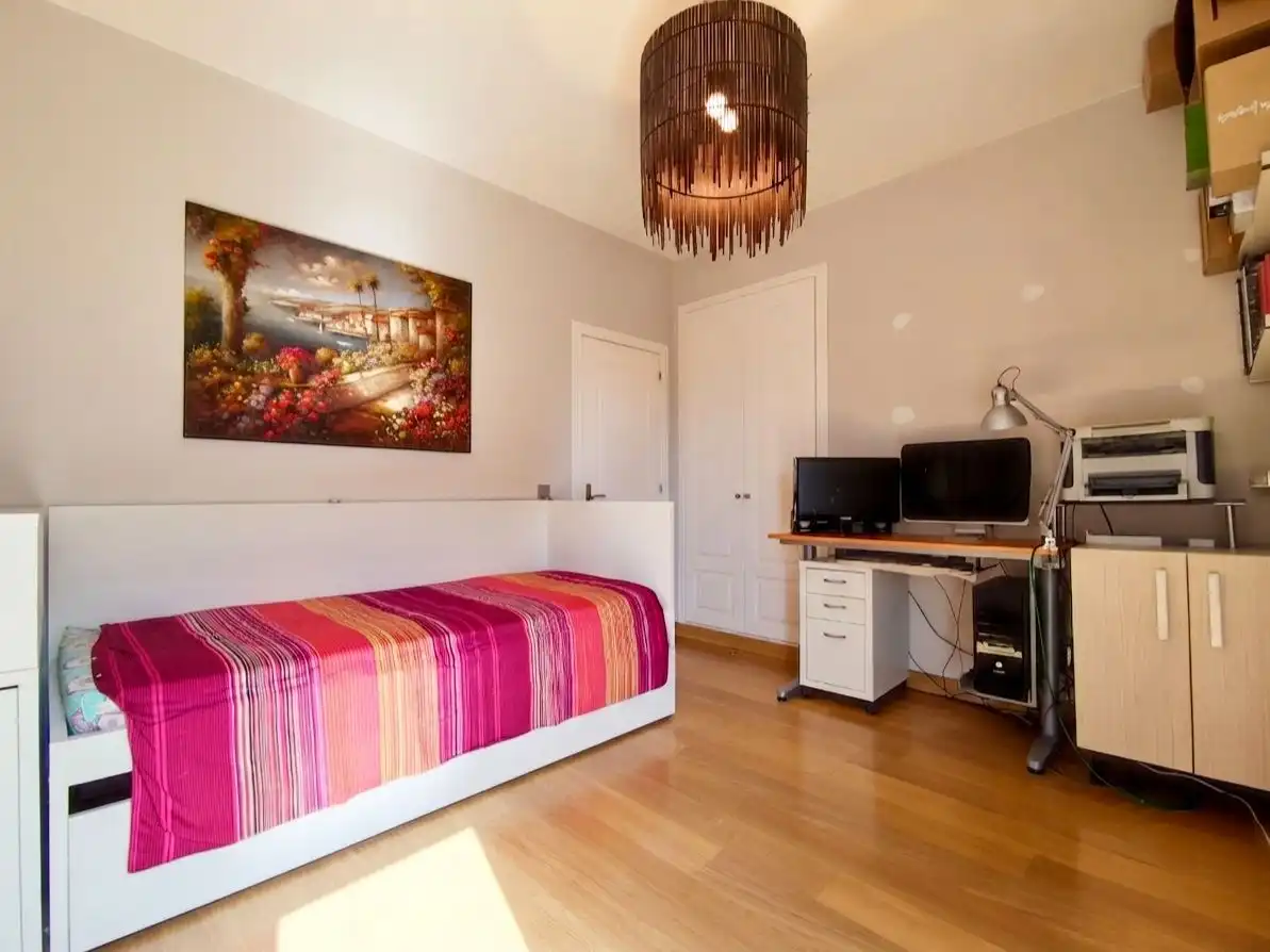 Habitación de Piso en venta en Mairena del Aljarafe con Aire acondicionado