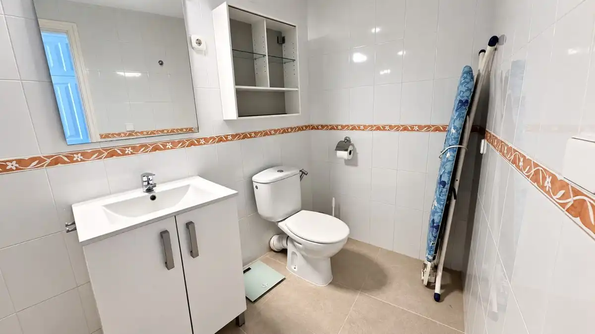 Bathroom of Study for sale in Mijas  with Swimming Pool