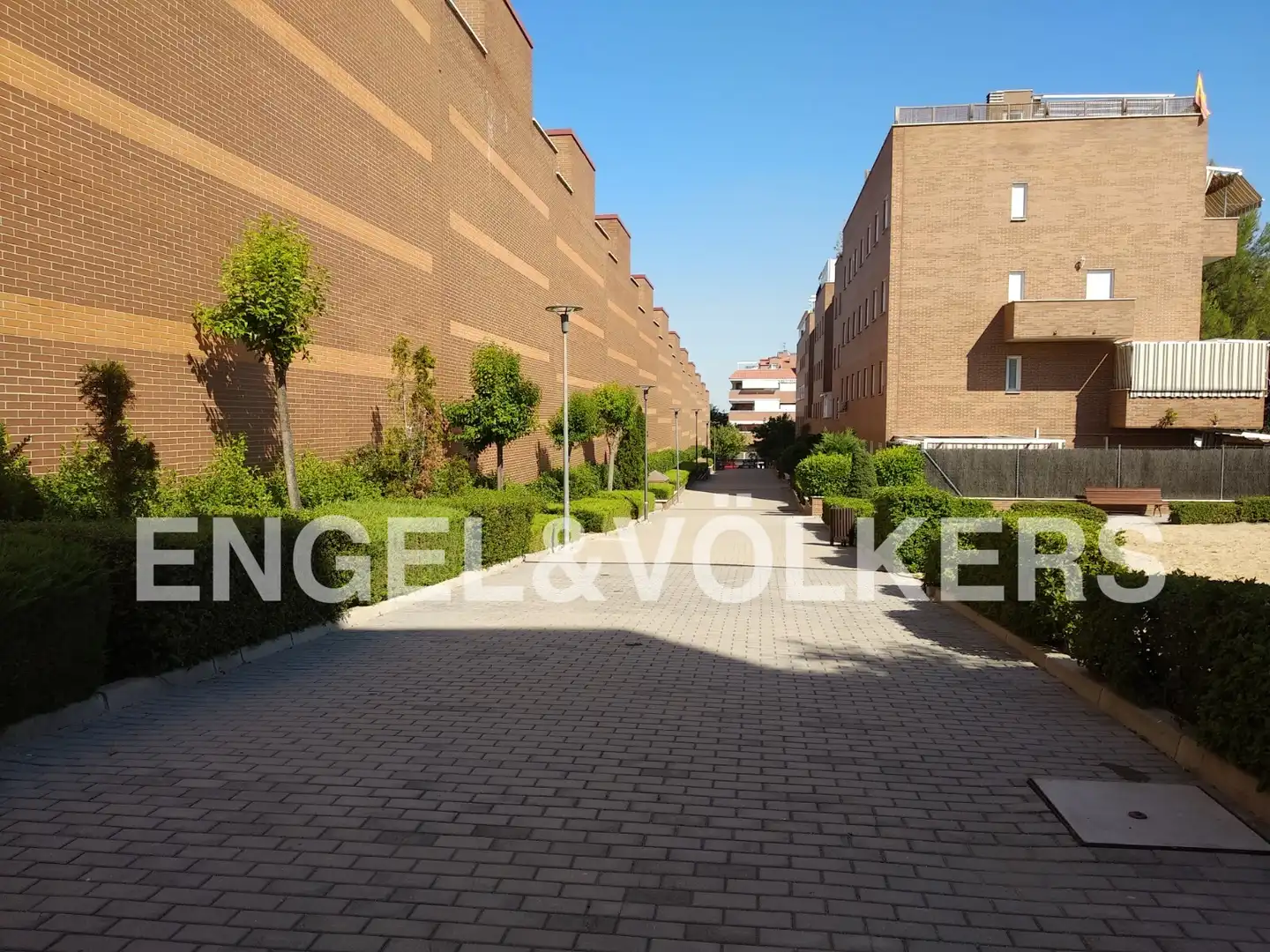 Vista exterior de Piso de alquiler en Boadilla del Monte con Calefacción, Parquet y Terraza
