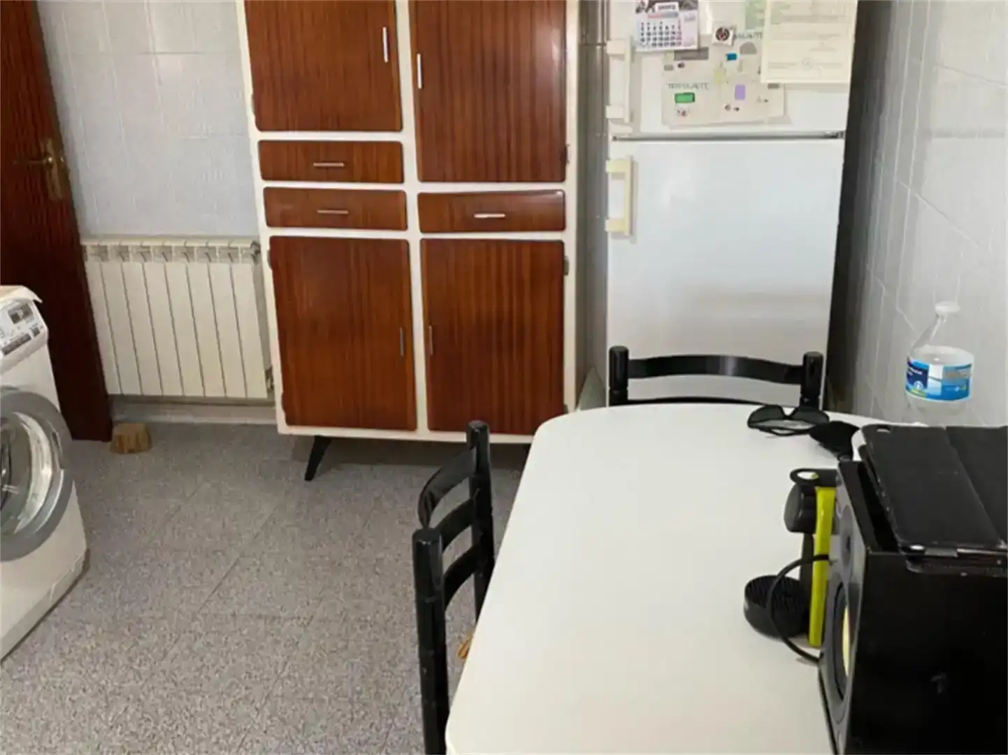 Cocina de Piso en venta en Asturianos con Jardín privado, Trastero y Amueblado