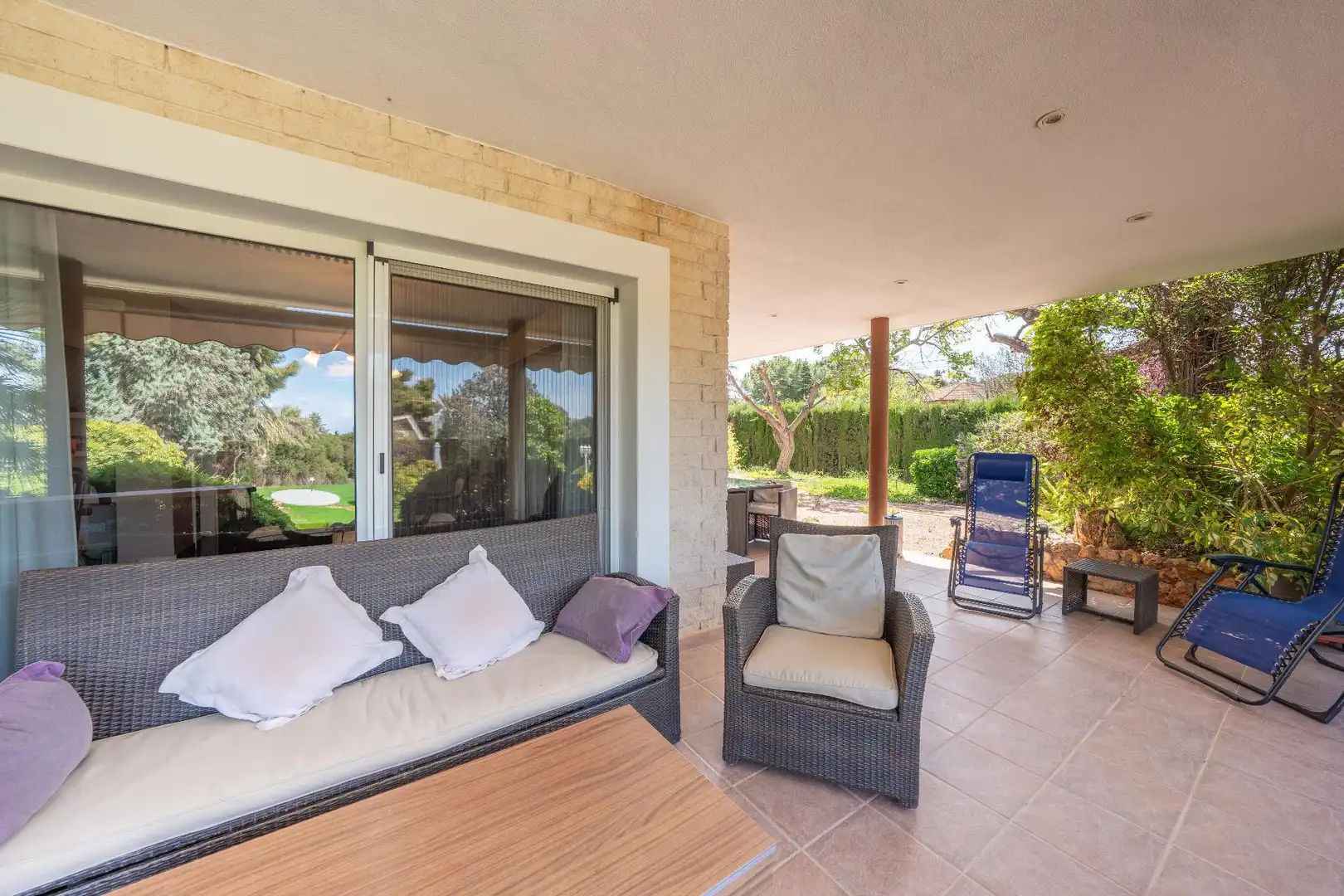 Terrassa de Casa o xalet en venda en Petrer amb Aire condicionat, Piscina i Alarma