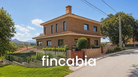 Casa en venta en Maçanet de la Selva con jardín, piscina privada y 410 m2 construidos.