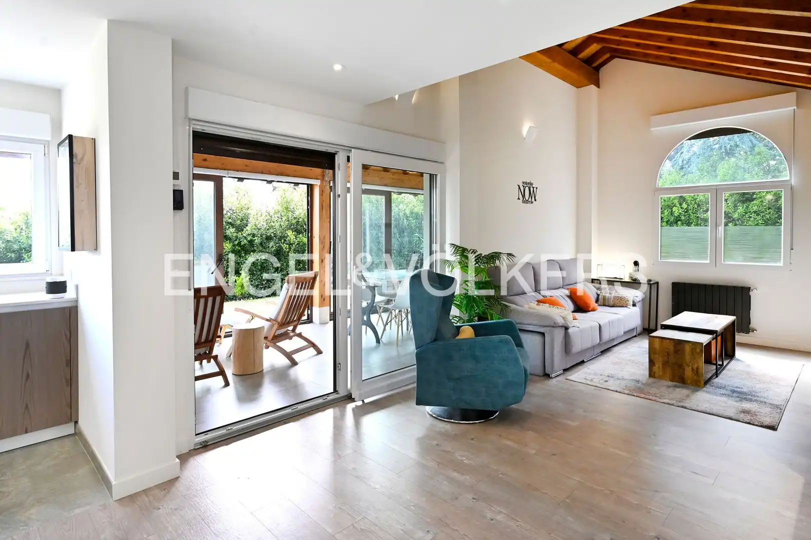 Sala de estar de Casa o chalet en venta en Suances con Calefacción, Jardín privado y Terraza