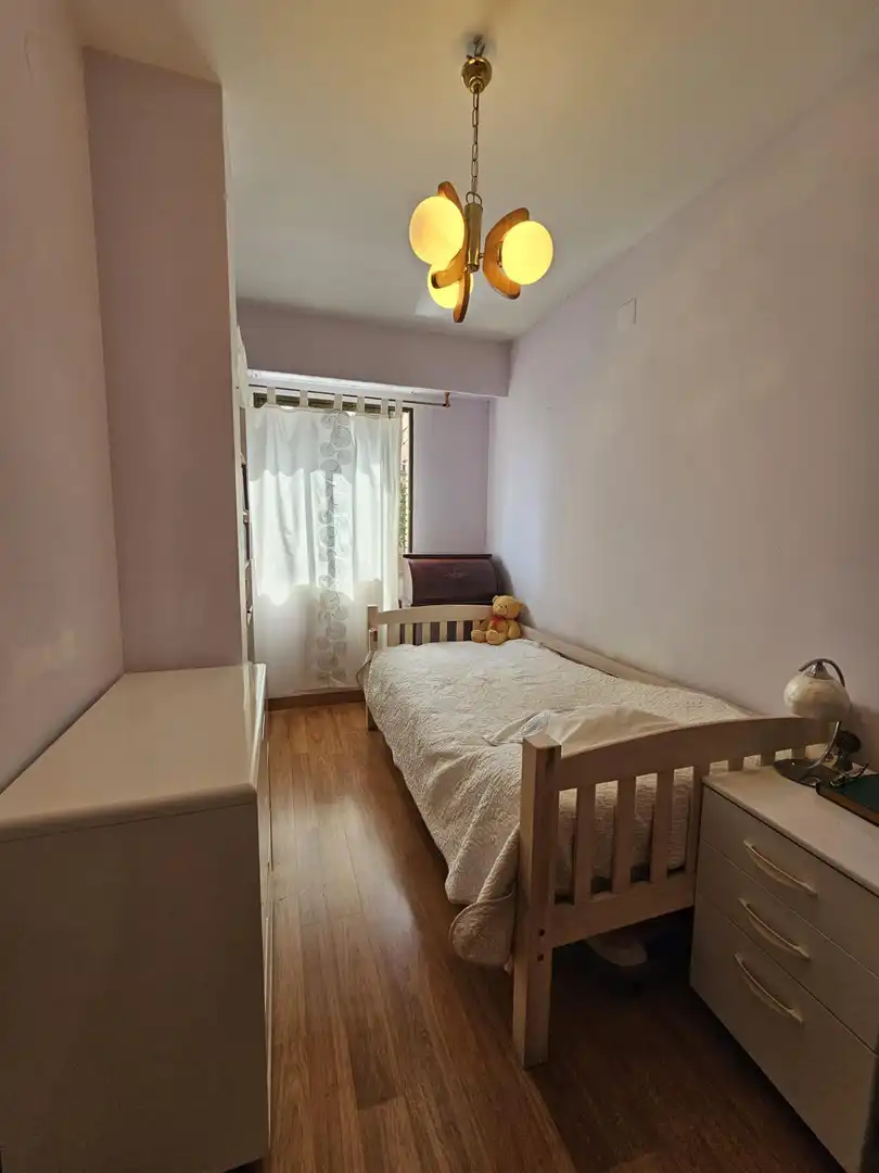 Habitación de Piso en venta en Valencia con Aire acondicionado, Terraza y Amueblado