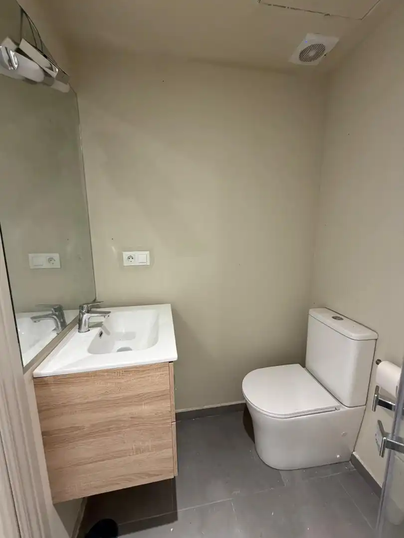 Bathroom of Apartments for sale in Torremolinos