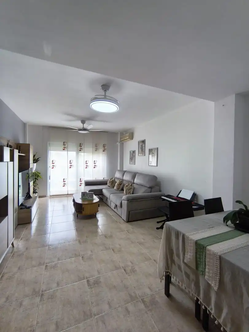 Sala d'estar de Dúplex en venda en Altorreal - El Chorrico