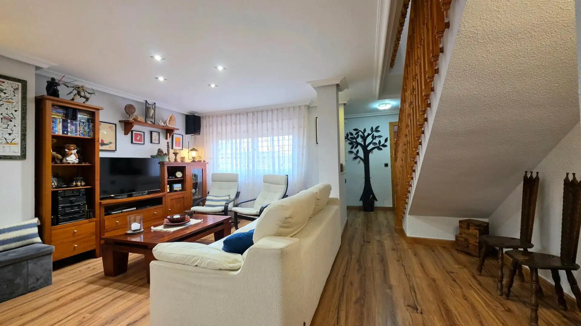 Sala d'estar de Casa o xalet en venda en Cartagena amb Aire condicionat, Calefacció i Jardí privat