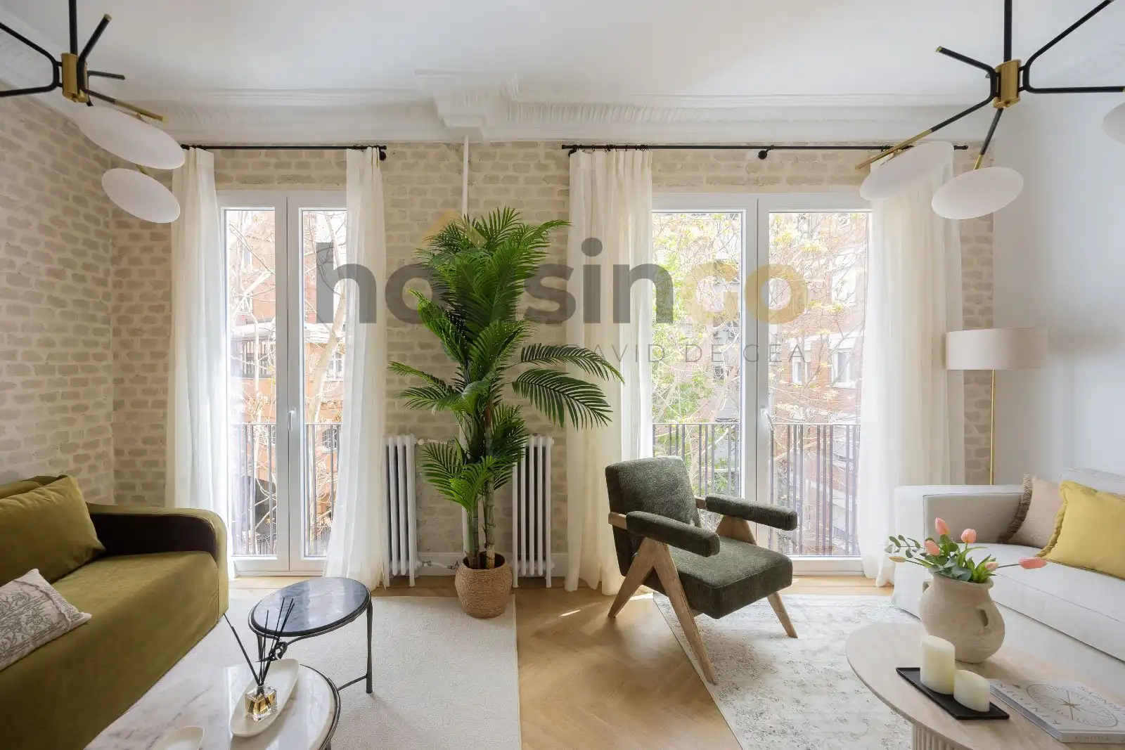 Living room of Flat for sale in  Madrid Capital  with Air Conditioner, Heating and Storage room