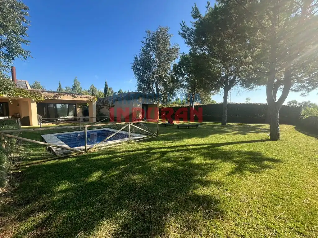 Garden of Houses for sale in El Gordo 