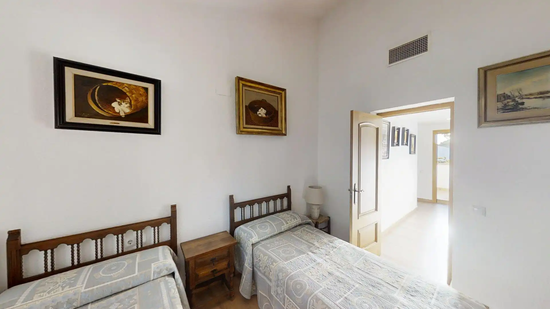 Dormitori de Casa o xalet en venda en L'Eliana amb Aire condicionat, Calefacció i Jardí privat