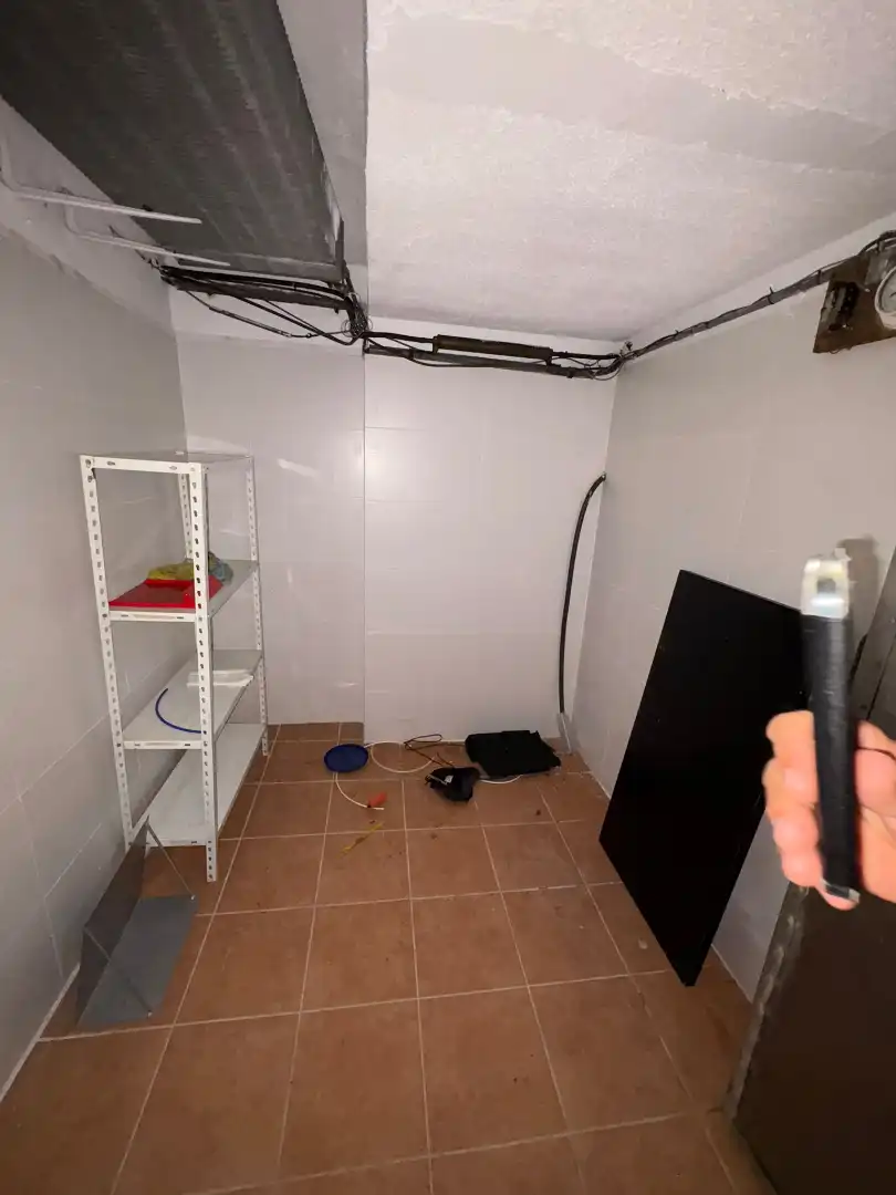 Commercial properties for rent in Girona  with Air Conditioner, Heating and Parquet flooring