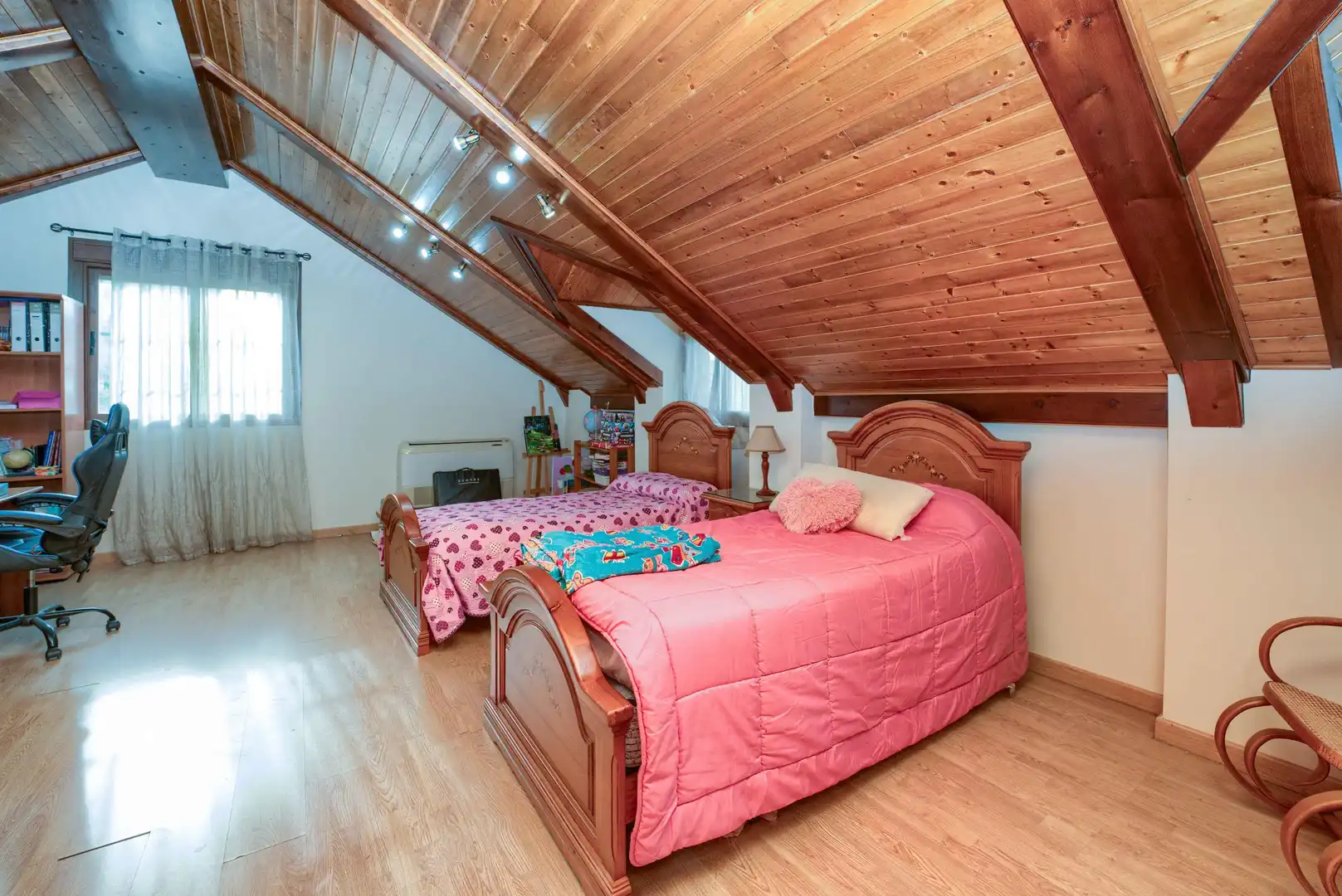 Bedroom of Houses for sale in Montequinto  with Air Conditioner, Heating and Private garden